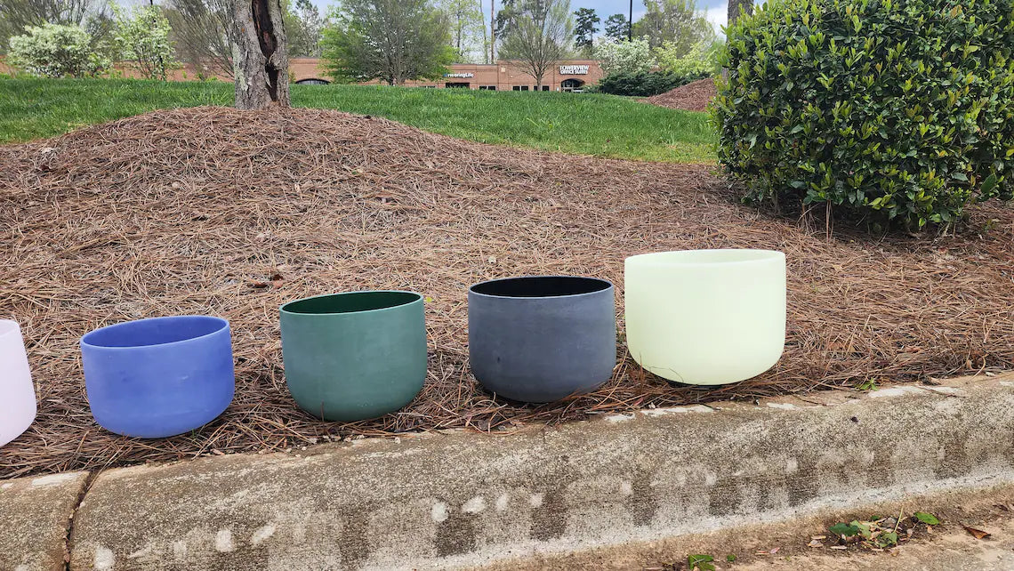Solfeggio Gem Fused Crystal Singing Bowl 6 Set in Sapphire, Obsidian, Rose, Emerald, Citrine, Lapis Lazuli 174/285/396/639/417/528Hz - Thecosmicaccess