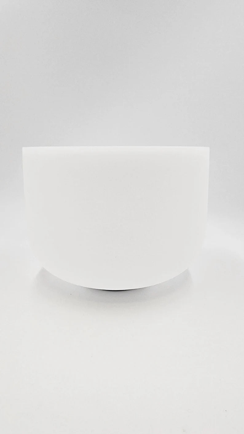 Perfect pitch 528hz 8" Crystal Singing Bowl includes Mallet, O ring and Secured CASE