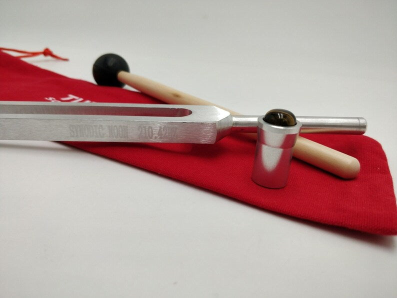 Yantra Planetary Tuning Fork Chiron 172.86Hz Frequency with Gem Feet
