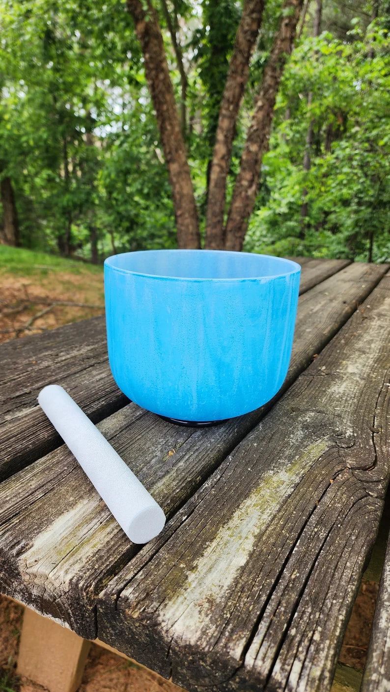 432 Hz Perfect Pitch Tie Dye Crystal Singing Bowls including Striker, O-Ring, Mallet and Padded Secure Case