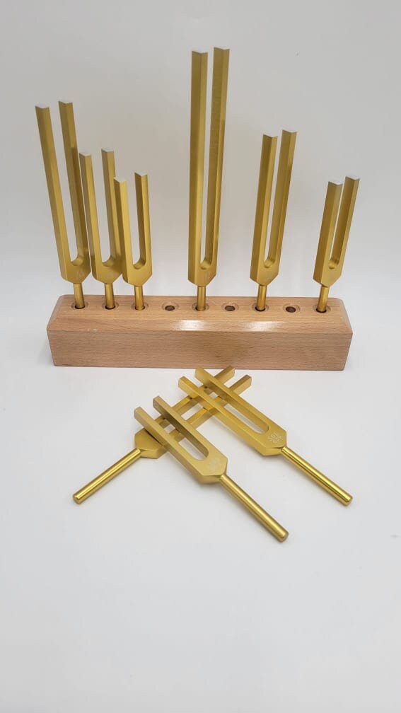 Solfeggio Set of 9 GOLD Color Unweighted Tuning Fork Set with SOLID Wood Tuning Fork Holder a Bag and 4 Strikers - Thecosmicaccess
