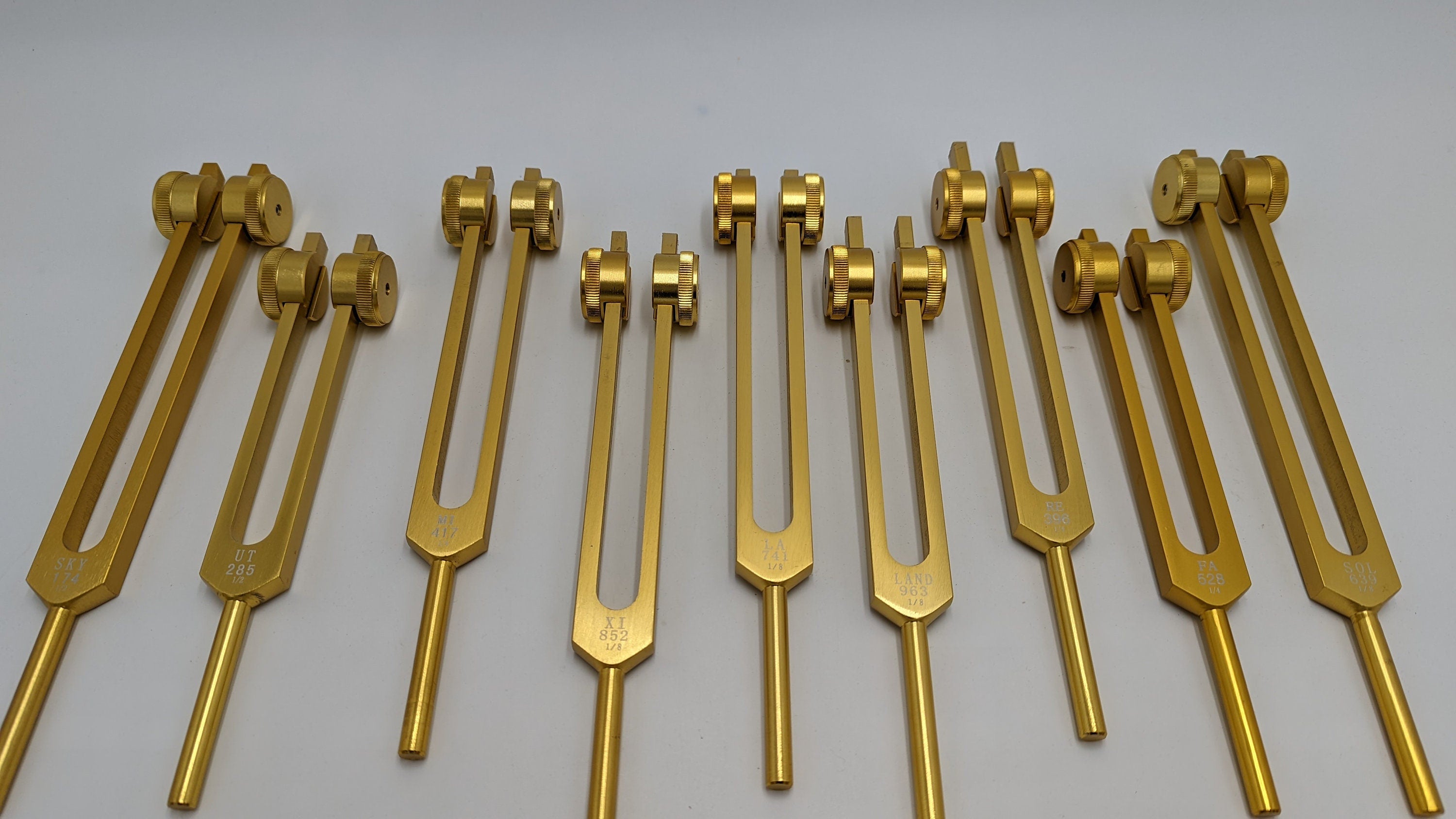 18 Set Sacred 9 Solfeggio and 9 Chakra Bundle Gold Weighted Tuning Fork Set Tuned to .25 Hz for Sound Healing Meditation Yoga - Thecosmicaccess